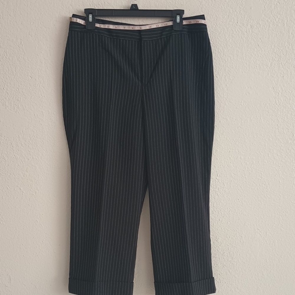 Briggs New York Black Striped Dress Pants